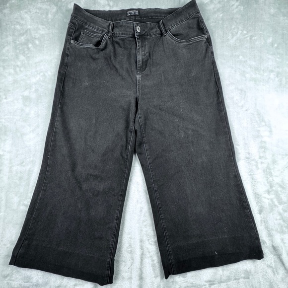 Bloomchic Denim Black Cropped Wide Flared Leg Plus Size 20 Jeans - Picture 1 of 12